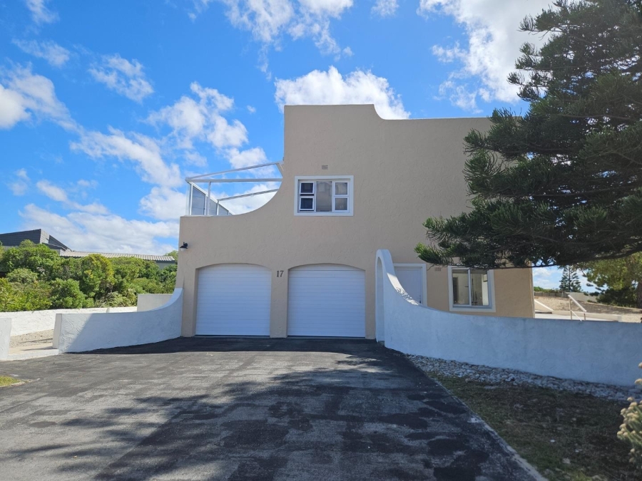 4 Bedroom Property for Sale in Pearly Beach Western Cape